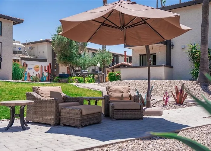 202 Fully Furnished, Wifi Included * Scottsdale