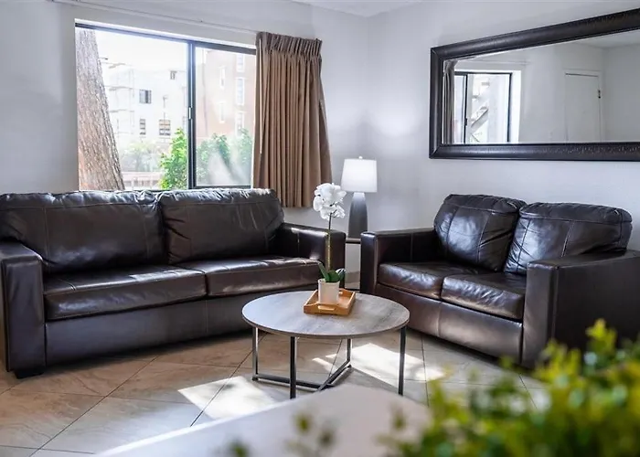 202 Fully Furnished, Wifi Included Apartment *